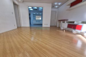 Apartamento com 120m², 3 dormitórios, 2 vagas, no bairro Pio X em Caxias do Sul para Alugar