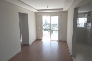 Apartamento com 55m², 2 dormitórios, 1 vaga, no bairro Petrópolis em Caxias do Sul para Comprar