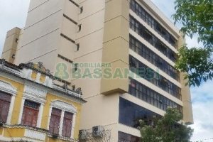 Sala com 44m², no bairro Centro em Caxias do Sul para Alugar