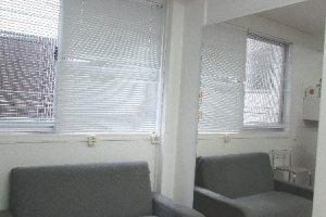 Sala Mobiliada com 48m², no bairro Centro em Caxias do Sul para Alugar ou Comprar