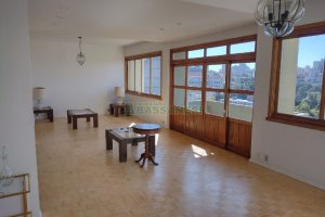 Apto Mobiliado com 236m², 3 dormitórios, 2 vagas, no bairro Centro em Caxias do Sul para Comprar