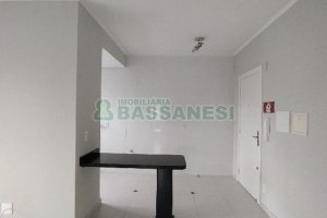 Apartamento com 68m², 1 dormitório, 1 vaga, no bairro Centro em Caxias do Sul para Comprar