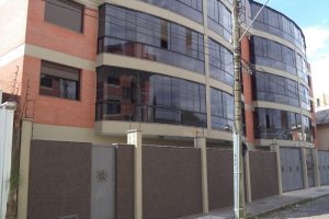 Apartamento com 80m², 2 dormitórios, 1 vaga, no bairro Pio X em Caxias do Sul para Comprar