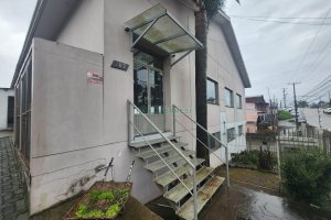 Loja com 415m², no bairro Kayser em Caxias do Sul para Alugar ou Comprar