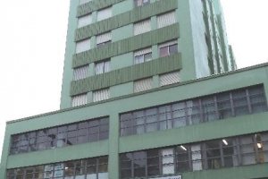Apartamento com 34m², 1 dormitório, no bairro Centro em Caxias do Sul para Alugar ou Comprar
