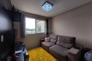 Apartamento com 50m², 2 dormitórios, 1 vaga, no bairro Treviso em Caxias do Sul para Comprar