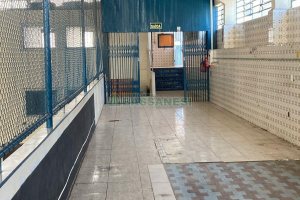 Pavilhão com 900m², no bairro Lourdes em Caxias do Sul para Alugar