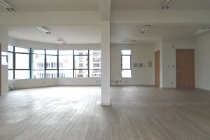 Sala com 118m², 1 vaga, no bairro Centro em Caxias do Sul para Comprar