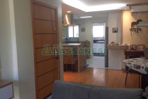 Apartamento com 142m², 3 dormitórios, 2 vagas, no bairro Sagrada Família em Caxias do Sul para Comprar