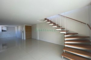 Apartamento com 203m², 2 dormitórios, 2 vagas, no bairro Panazzolo em Caxias do Sul para Alugar ou Comprar