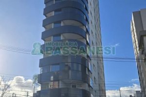 Apartamento com 193m², 3 dormitórios, 3 vagas, no bairro Panazzolo em Caxias do Sul para Comprar