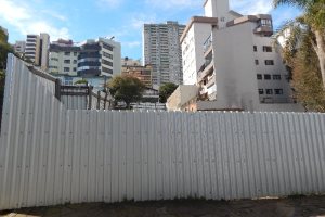 Terreno com 1420m², no bairro Pio X em Caxias do Sul para Alugar ou Comprar