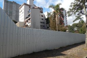 Terreno com 1420m², no bairro Pio X em Caxias do Sul para Alugar ou Comprar