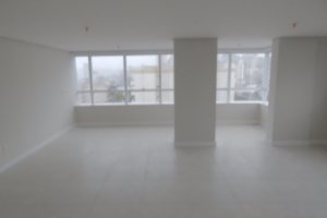 Sala com 52m², no bairro Pio X em Caxias do Sul para Comprar