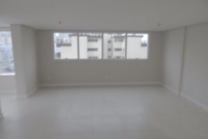 Sala com 52m², no bairro Pio X em Caxias do Sul para Comprar