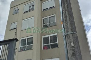 Apto Mobiliado com 40m², 1 dormitório, 1 vaga, no bairro Presidente Vargas em Caxias do Sul para Comprar