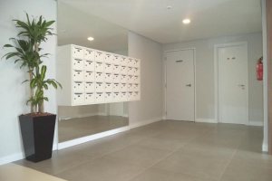 Apartamento com 78m², 2 dormitórios, 2 vagas, no bairro Panazzolo em Caxias do Sul para Comprar