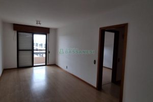 Apartamento com 90m², 2 dormitórios, 1 vaga, no bairro Madureira em Caxias do Sul para Alugar ou Comprar