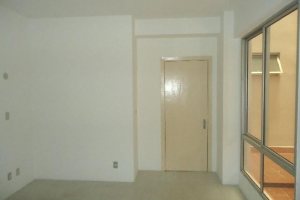 Sala com 20m², no bairro Centro em Caxias do Sul para Alugar