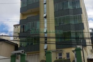 Apto Mobiliado com 85m², 2 dormitórios, 1 vaga, no bairro Panazzolo em Caxias do Sul para Alugar