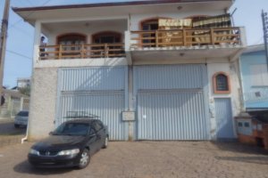 Pavilhão com 600m², no bairro Fatima em Caxias do Sul para Comprar