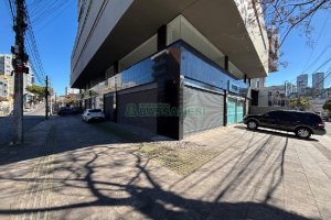 Loja com 97m², no bairro Pio X em Caxias do Sul para Alugar