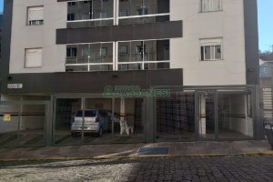 Apartamento com 49m², 2 dormitórios, 1 vaga, no bairro Charqueadas em Caxias do Sul para Comprar