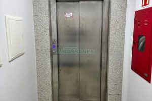 Sala com 86m², 1 vaga, no bairro Pio X em Caxias do Sul para Alugar