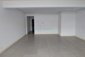 Sala com 50m², 1 vaga, no bairro Pio X em Caxias do Sul para Alugar