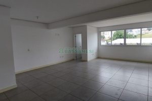 Sala com 50m², 1 vaga, no bairro Pio X em Caxias do Sul para Alugar