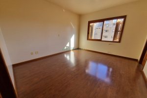 Apartamento com 100m², 3 dormitórios, 2 vagas, no bairro São Pelegrino em Caxias do Sul para Alugar ou Comprar