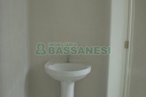 Loja com 120m², no bairro Rio Branco em Caxias do Sul para Alugar