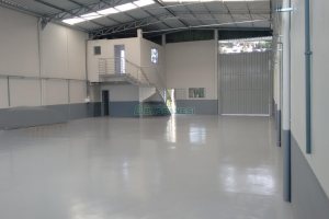 Pavilhão com 400m², no bairro São Cristóvão em Caxias do Sul para Alugar