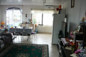 Casa com 412m², 4 dormitórios, 4 vagas, no bairro Santa Catarina em Caxias do Sul para Comprar