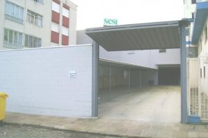 Box com 12m², no bairro São Pelegrino em Caxias do Sul para Alugar