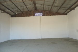 Pavilhão com 156m², no bairro Pio X em Caxias do Sul para Comprar