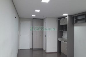 Sala com 38m², 1 vaga, no bairro Villagio Iguatemi em Caxias do Sul para Alugar
