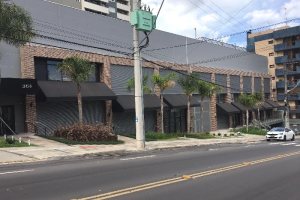 Loja com 250m², no bairro Centro em Caxias do Sul para Comprar