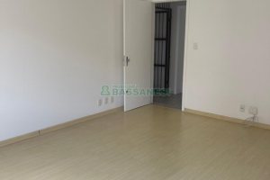Apartamento com 120m², 4 dormitórios, 1 vaga, no bairro Centro em Caxias do Sul para Alugar
