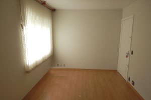 Apartamento com 59m², 2 dormitórios, no bairro Lourdes em Caxias do Sul para Comprar