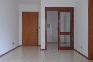 Apartamento com 66m², 2 dormitórios, 1 vaga, no bairro São Leopoldo em Caxias do Sul para Comprar