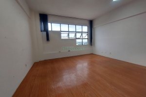 Sala com 55m², 1 vaga, no bairro Rio Branco em Caxias do Sul para Alugar