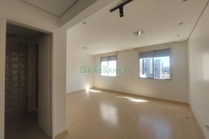 Apto Mobiliado com 38m², 1 dormitório, no bairro Centro em Caxias do Sul para Alugar