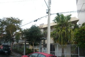 Casa com 250m², 4 dormitórios, 5 vagas, no bairro Pio X em Caxias do Sul para Comprar