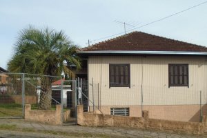 Casa com 63m², 4 dormitórios, no bairro Bela Vista em Caxias do Sul para Alugar