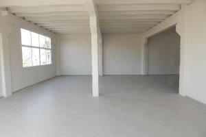 Loja com 225m², no bairro Vinhedos em Caxias do Sul para Comprar