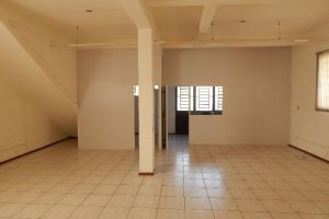 Loja com 988m², no bairro Cruzeiro em Caxias do Sul para Comprar