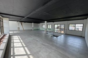 Loja com 527m², no bairro São Pelegrino em Caxias do Sul para Alugar