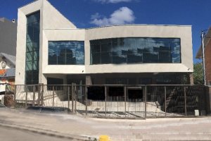 Loja com 527m², no bairro São Pelegrino em Caxias do Sul para Alugar