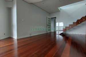 Apto/Cobertura com 250m², 3 dormitórios, 2 vagas, no bairro Petrópolis em Caxias do Sul para Alugar